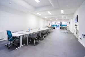 Kursraum von Drive On Fahrschule Bochum